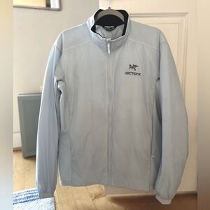 Arc’teryx Atom LT Jacket — Medium — Ether